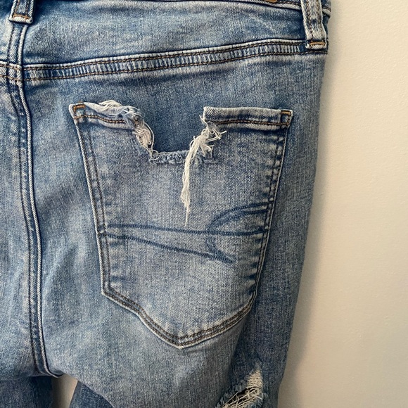 Women’s American Eagle jeans - Picture 5 of 7
